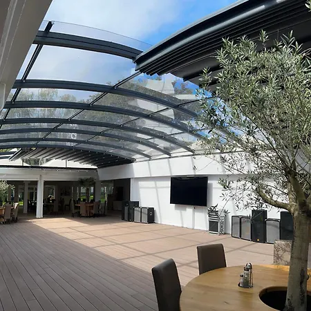 Hotel Agora 3*