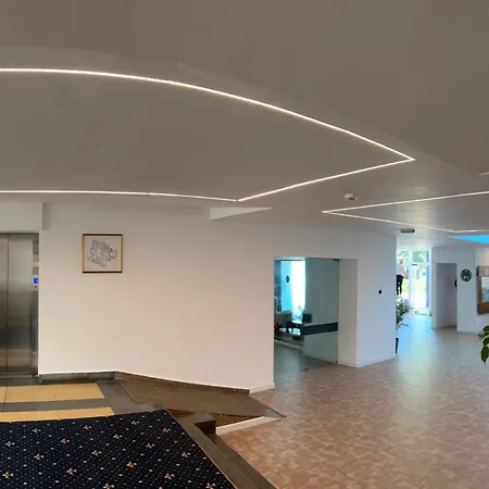 Agora Hotel