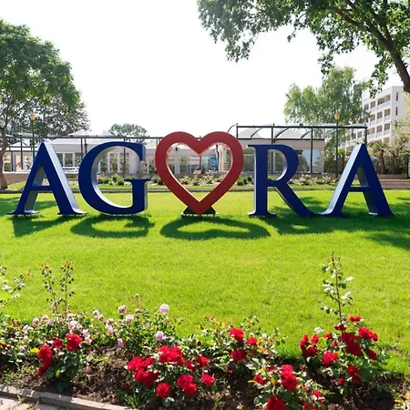 Agora 3*